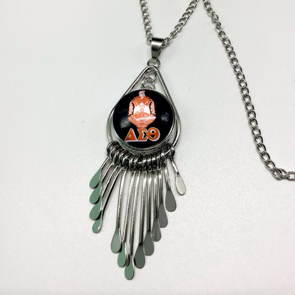 Delta Sigma Theta Necklace